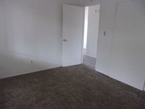 612 N 4th St in Lompoc, CA - Building Photo - Building Photo