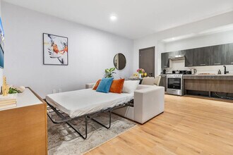 398 NE 5th St in Miami, FL - Building Photo - Building Photo