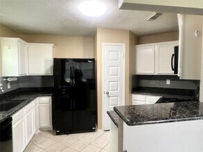 22114 Pearl Lake Dr in Katy, TX - Building Photo - Building Photo