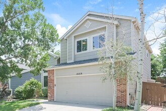 10319 Woodrose Ln in Highlands Ranch, CO - Foto de edificio - Building Photo