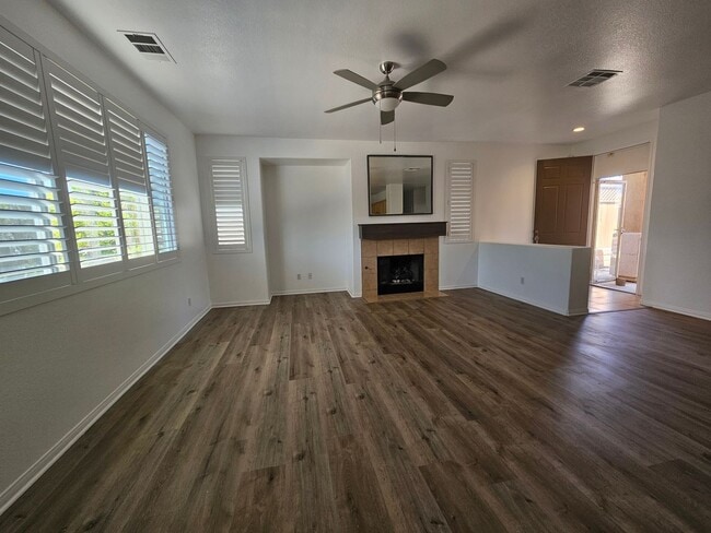 property at 65565 Acoma Ave