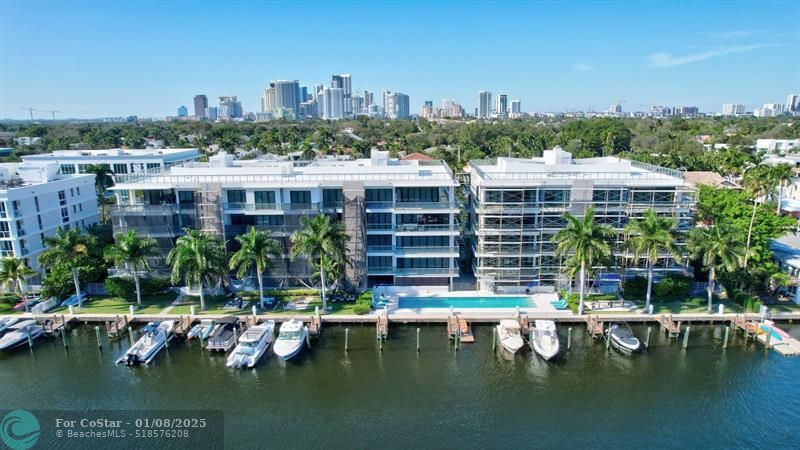 70 Hendricks Isle in Fort Lauderdale, FL - Building Photo