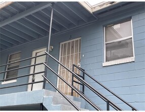 1116 W 25th St, Unit 2 in Jacksonville, FL - Building Photo - Building Photo