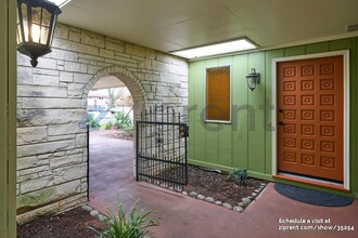 11890 SW Iron Horse Ln in Beaverton, OR - Building Photo - Building Photo