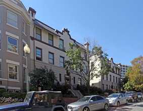 Coronado Condominiums in Washington, DC - Building Photo - Building Photo