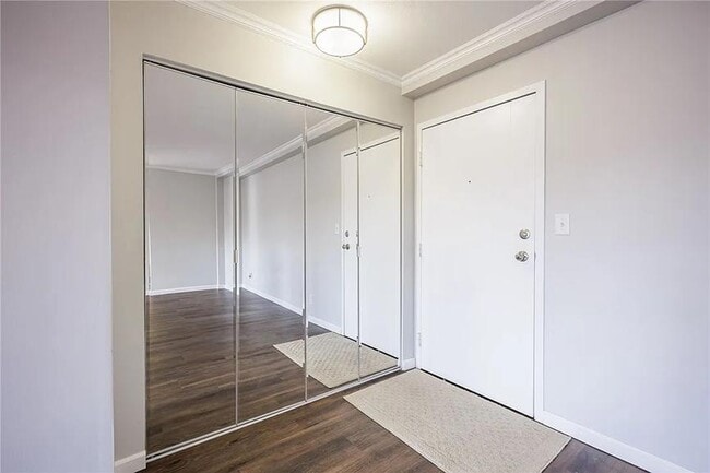 1000 East Ave in Rochester, NY - Building Photo - Building Photo