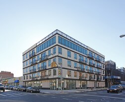 836 Dekalb Ave in Brooklyn, NY - Building Photo