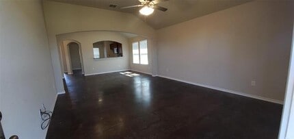 7205 Mistletoe Trail in Granbury, TX - Building Photo - Building Photo