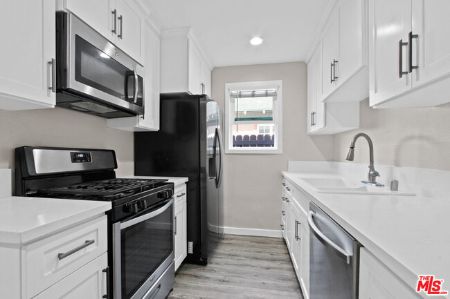property at 5507 Geer Ave