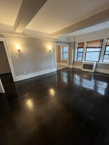 25 N Harrison St in East Orange, NJ - Building Photo