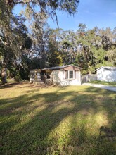 3182 Co Rd 418 in Lake Panasoffkee, FL - Building Photo - Building Photo