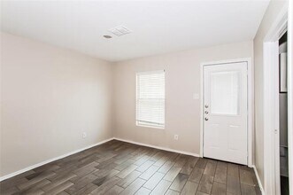 1111 Antoinette Dr in Princeton, TX - Building Photo - Building Photo