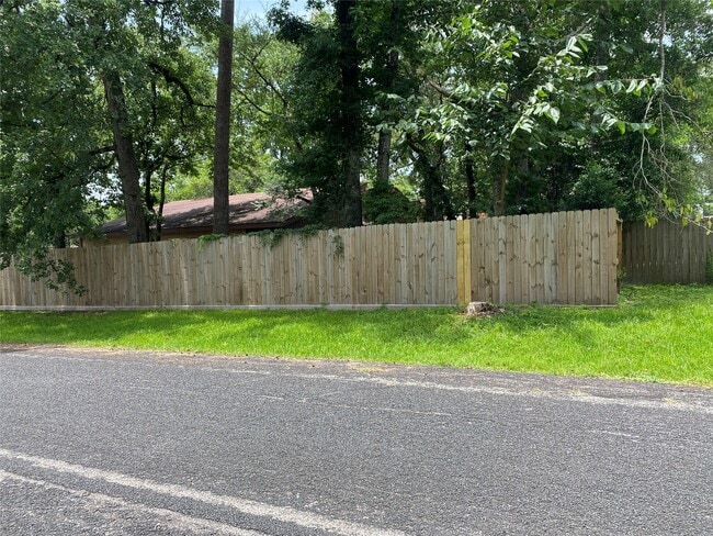 property at 24600 Darkwood Ct