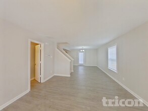 927 Littleton Dr in Concord, NC - Building Photo - Building Photo