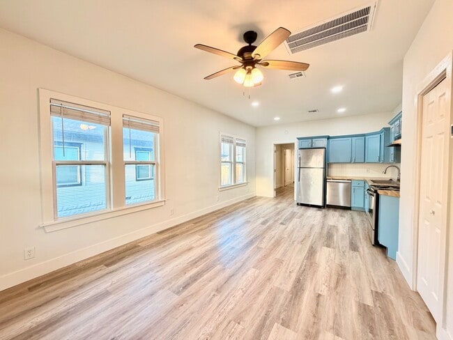 1005 S Quincy Ave in Tulsa, OK - Building Photo - Building Photo