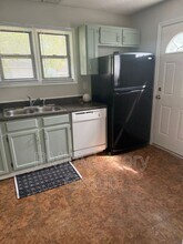 6703 Greencastle Dr in Topeka, KS - Building Photo - Building Photo