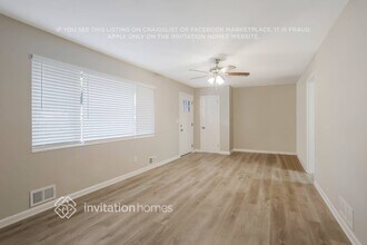 8490 Meadowbrook Dr in Douglasville, GA - Foto de edificio - Building Photo