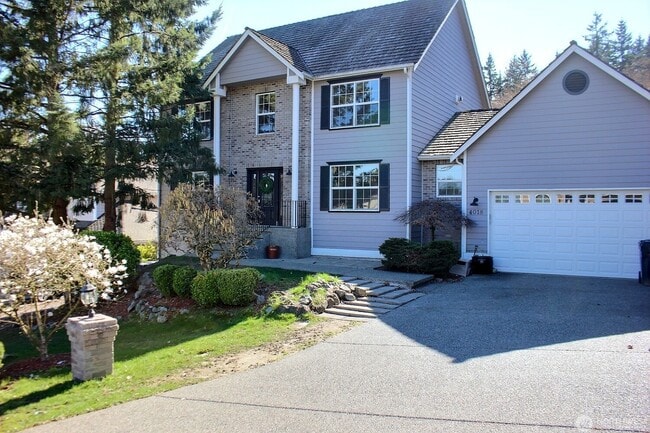 property at 4018 52nd St NE