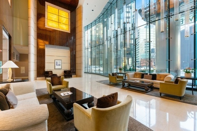 401 N Wabash Ave, Unit 029C in Chicago, IL - Foto de edificio - Building Photo
