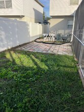 10433 Fly Fishing St in Riverview, FL - Foto de edificio - Building Photo