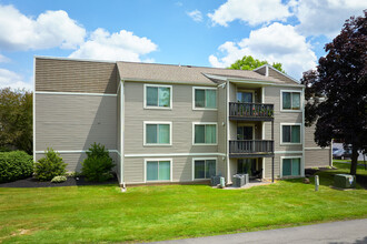 Whitney Ridge Apartments in Fairport, NY - Building Photo - Building Photo