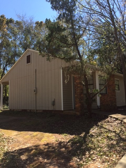 1079 Sutor Rd in Tallahassee, FL - Building Photo - Building Photo