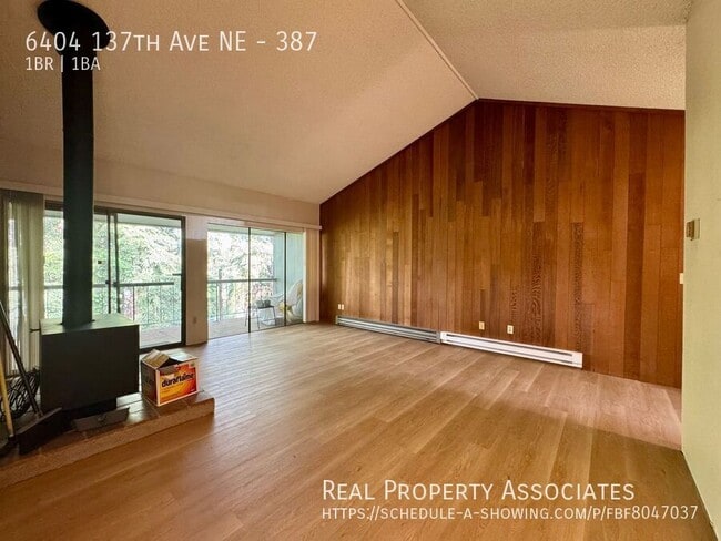 property at 6404 137th Ave NE