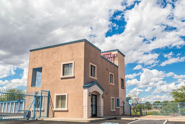 4751 N Flowing Wells Rd in Tucson, AZ - Building Photo - Building Photo