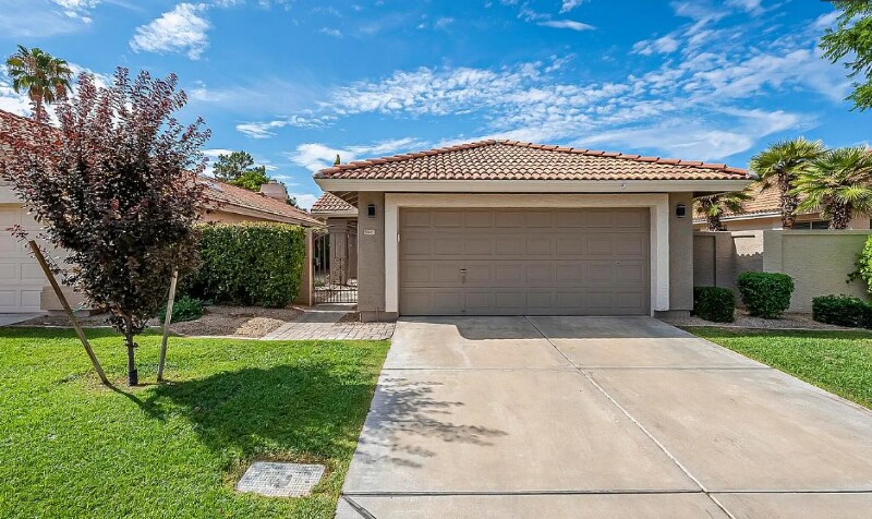 8845 E Sunnyside Dr in Scottsdale, AZ - Building Photo