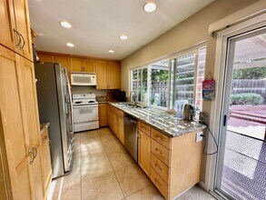 15221 Amalia St in San Diego, CA - Building Photo - Building Photo