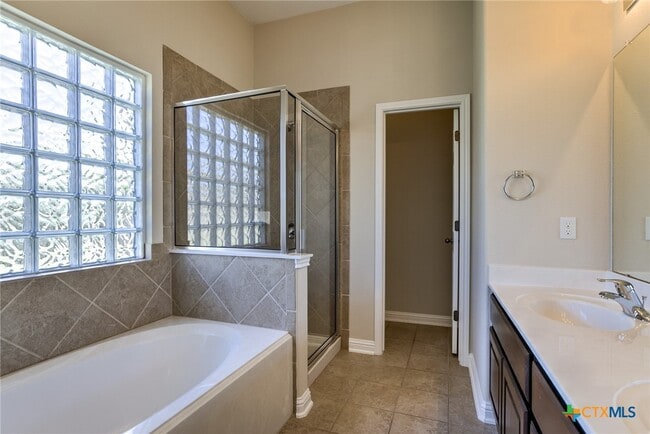 property at 3367 Rosalina Loop