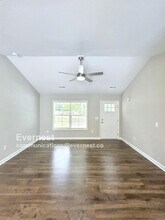 1653 Reynolds Forest Dr in Winston-Salem, NC - Building Photo - Building Photo