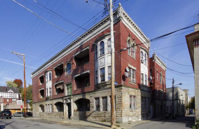 5500-5508 Penn Ave in Pittsburgh, PA - Building Photo - Building Photo