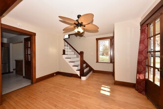 3375 S 98th St, Unit 3375A in Milwaukee, WI - Building Photo - Building Photo