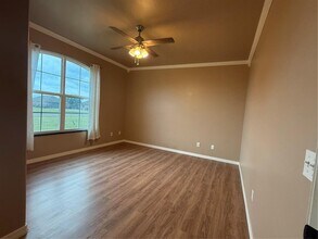 4545 Antelope Vly in Guthrie, OK - Foto de edificio - Building Photo