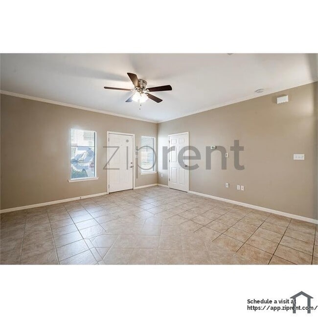2403 Brightside Dr in Baton Rouge, LA - Foto de edificio - Building Photo