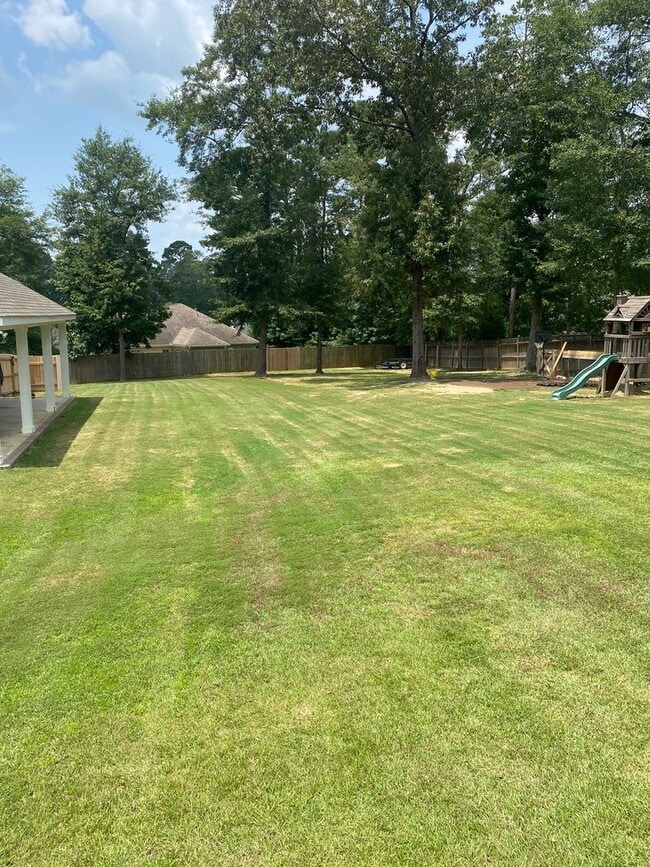 102 Whitetail Way in Troy, AL - Building Photo - Building Photo