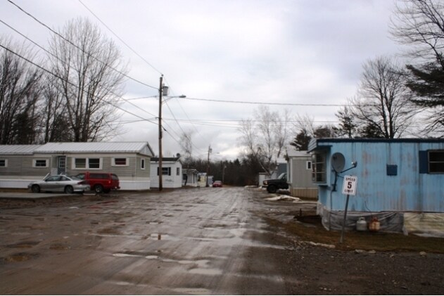 18 R.W. Macleod Ln in Belfast, ME - Foto de edificio - Building Photo