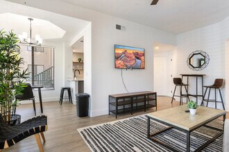 15608 N 71st St in Scottsdale, AZ - Building Photo - Building Photo
