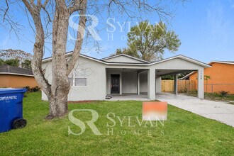1738 Ave C NE in Winter Haven, FL - Building Photo - Building Photo