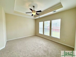 121 Austin Way in Savannah, GA - Foto de edificio - Building Photo