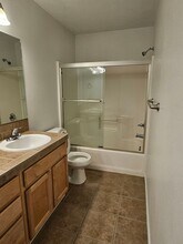 2834 Charlie Ct in Forest Grove, OR - Building Photo - Building Photo