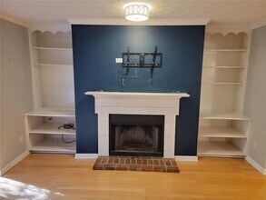 2025 Brian Way in Decatur, GA - Building Photo - Building Photo