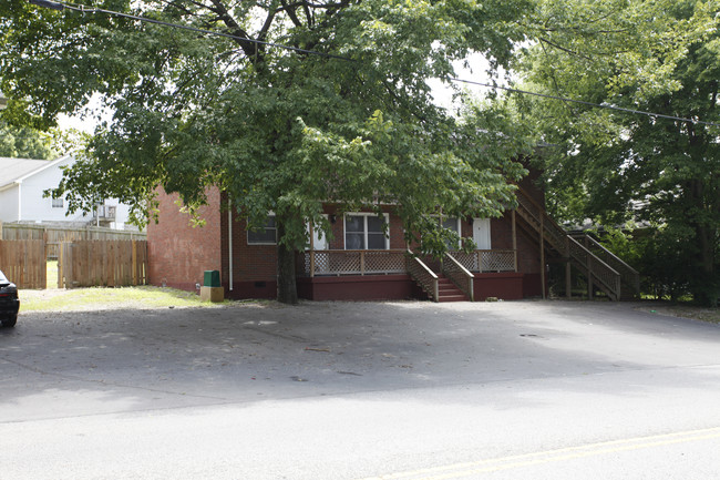 3323 Clifton Ave in Nashville, TN - Building Photo - Building Photo