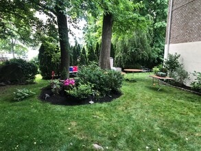 10 Lawton Ln, Unit ground floor walk in in Bronxville, NY - Building Photo - Building Photo