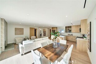 22500 Baltar St in Los Angeles, CA - Building Photo