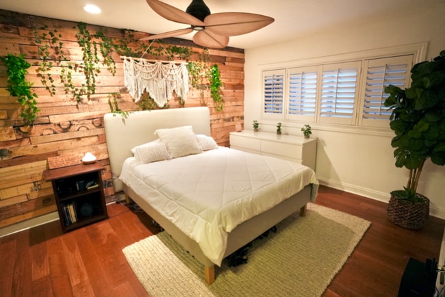 property at 1049 Felspar St