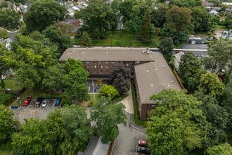 Hamilton Fish Plaza in Beacon, NY - Building Photo - Building Photo