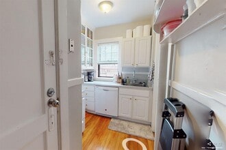 9 Story St, Unit 3 in Cambridge, MA - Foto de edificio - Building Photo