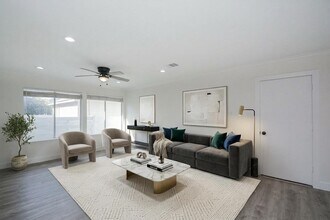 9603 Farrell Dr in Houston, TX - Building Photo - Building Photo